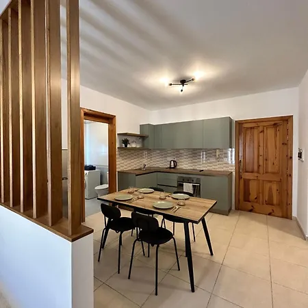 Sliema Apartment *