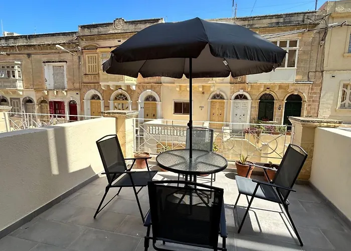 アパート Sliema Apartment スリーマ